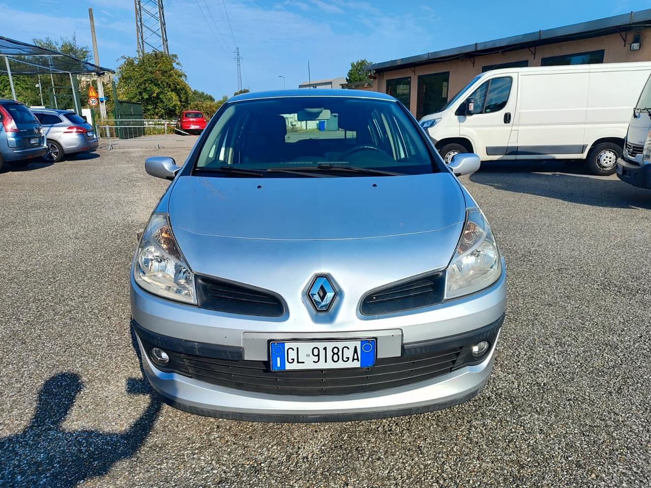Renault Clio 1.2 16V 5 porte Dynamique