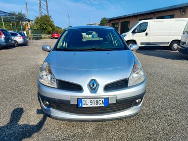 Renault Clio 1.2 16V 5 porte Dynamique