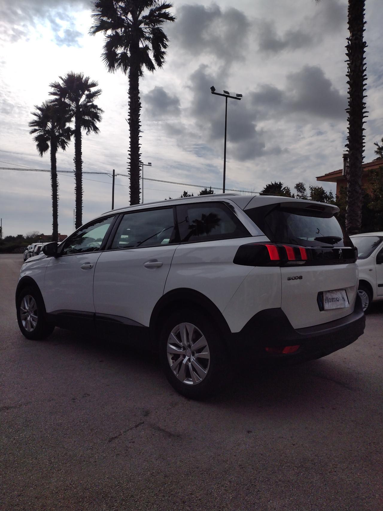 Peugeot 5008 BlueHDi 120 S&S EAT6 Business