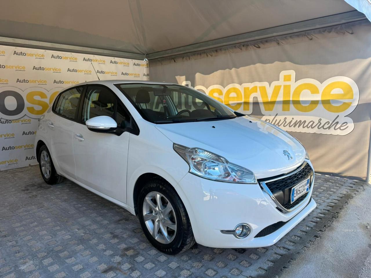 Peugeot 208 1.2 VTi 82 CV 5 porte Allure
