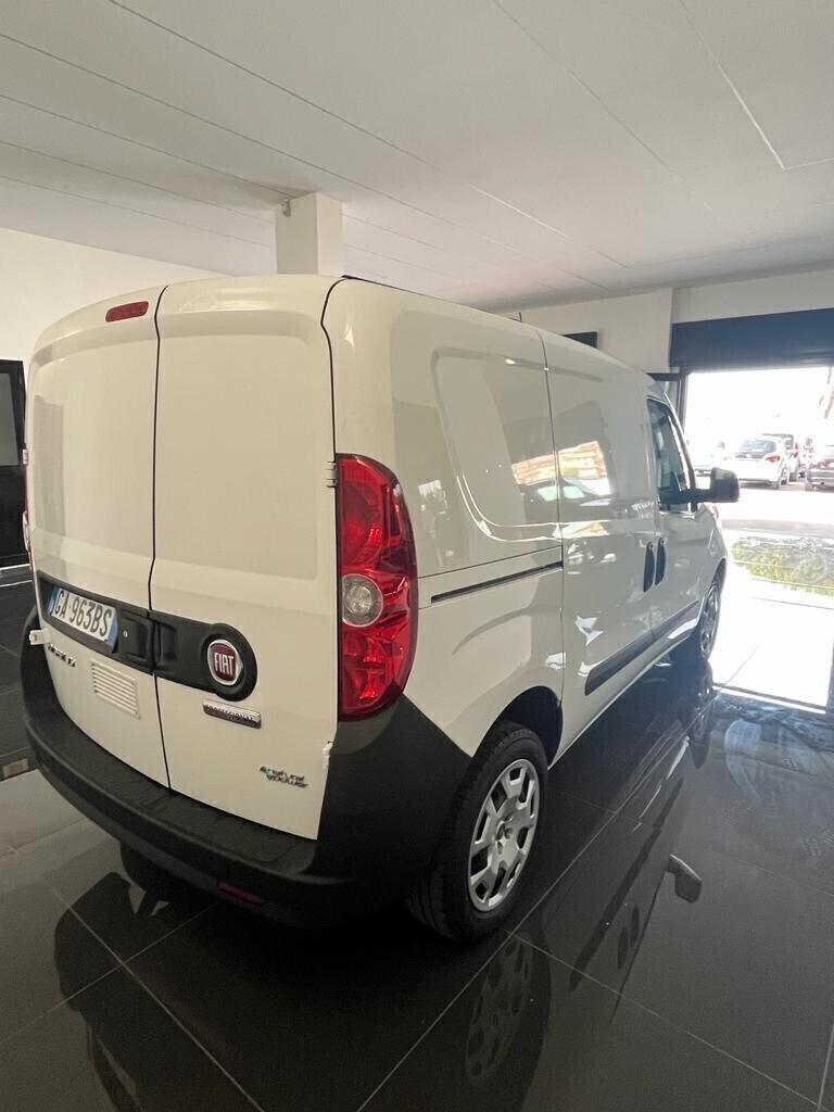 Fiat Dobl&amp;amp;amp;amp;ograve; 1.4 T-Jet 16V Natural Power Easy