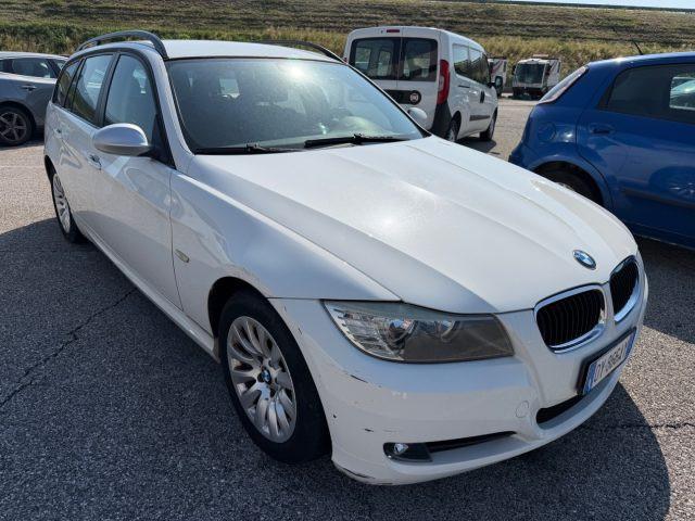 BMW 318 i cat Touring Attiva