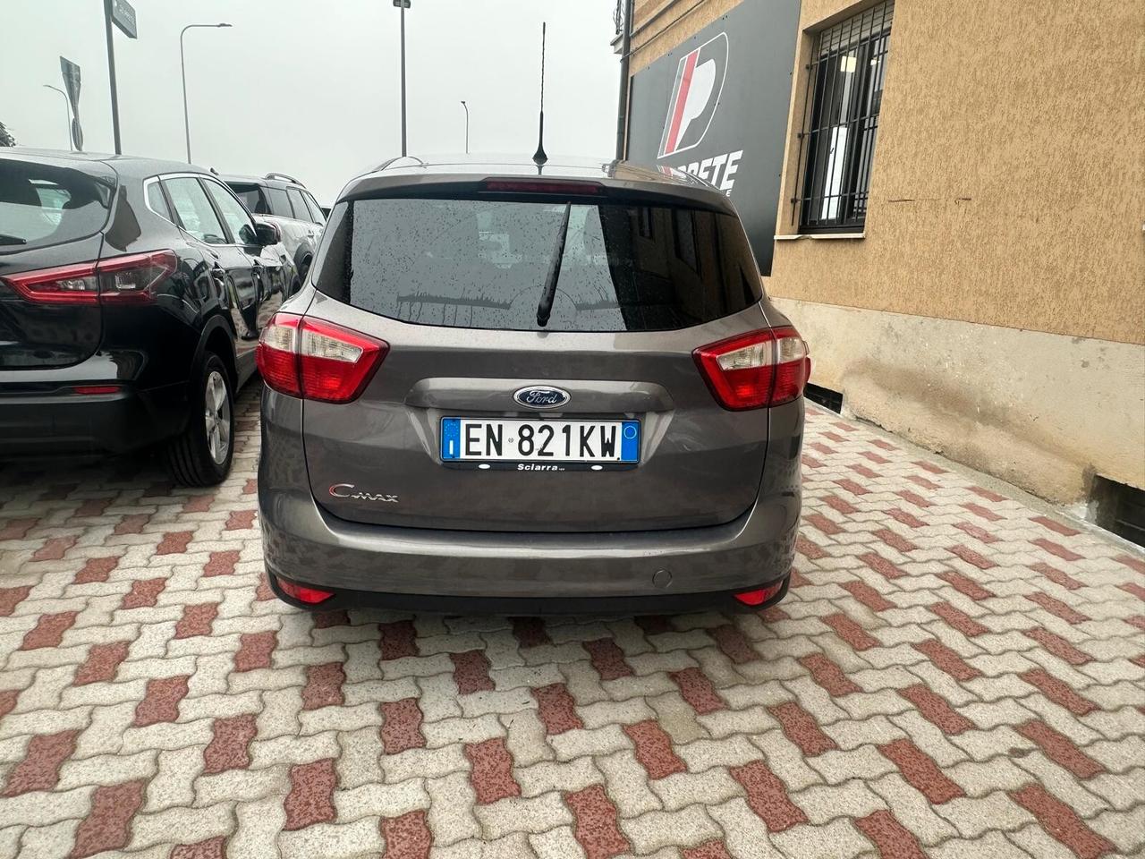 Ford C-Max 2.0 TDCi 115CV Powershift Titanium