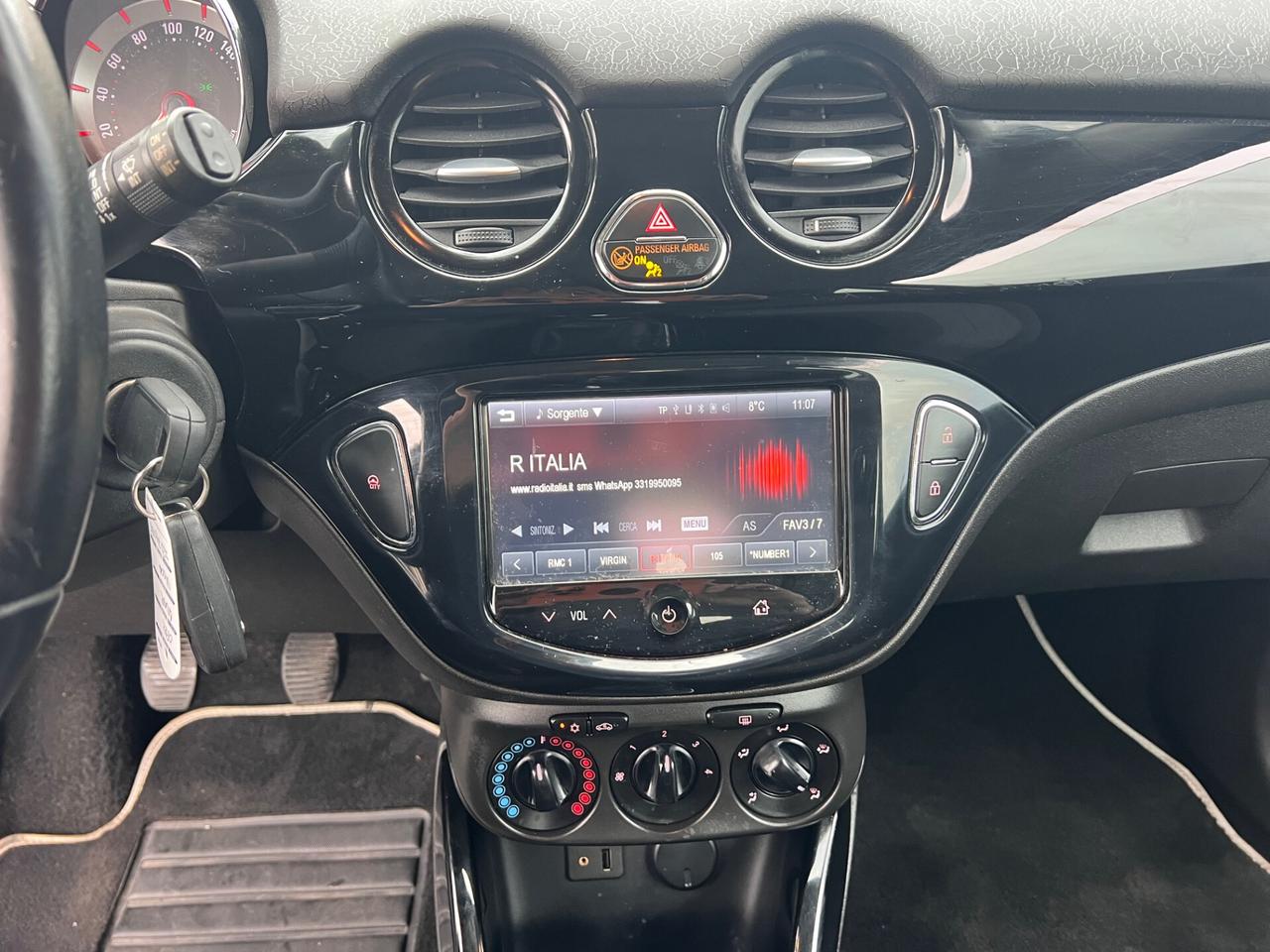 Opel Adam 1.2 70 CV Glam