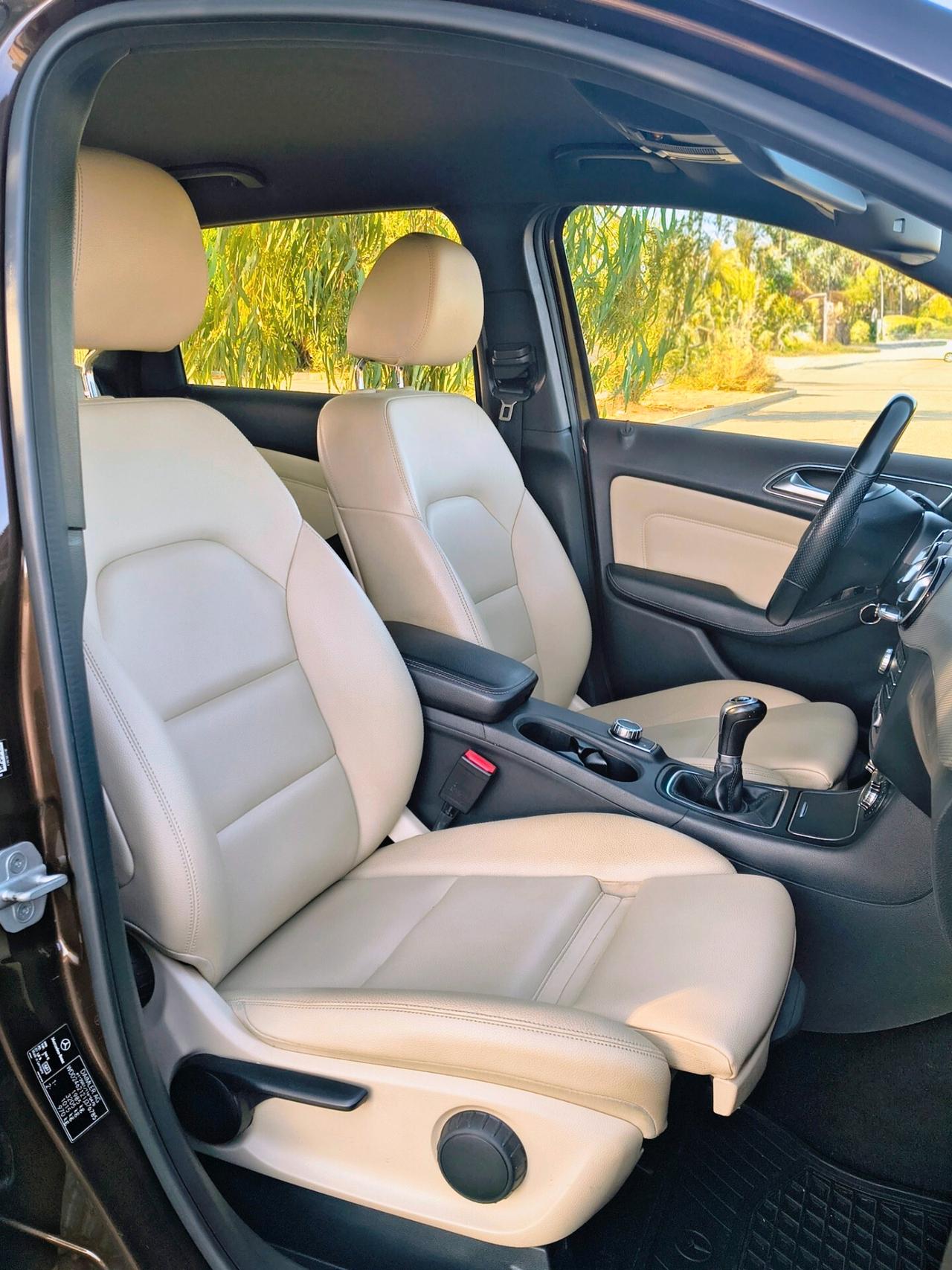 Mercedes Benz B 180 d 1.5 diesel 109cv Sport