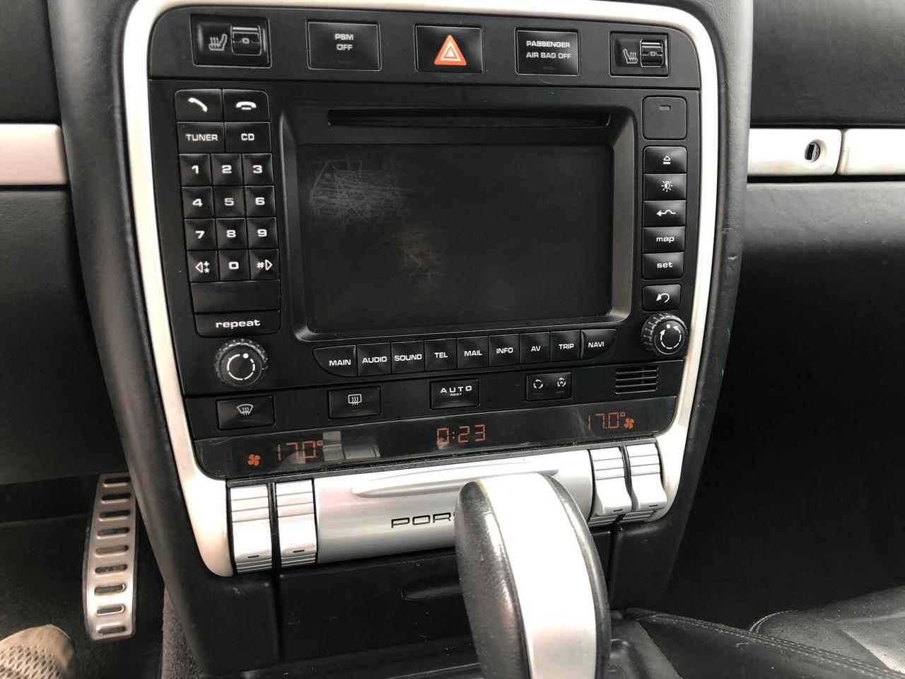 Porsche Cayenne 4.8 Turbo