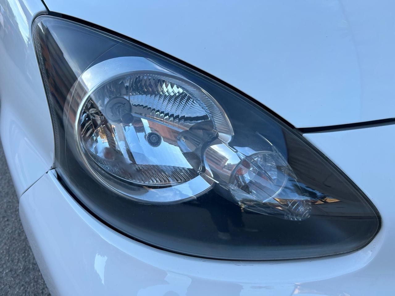 Toyota Aygo 1.0 BENZ . IDEALE PER NEO PATENTATI