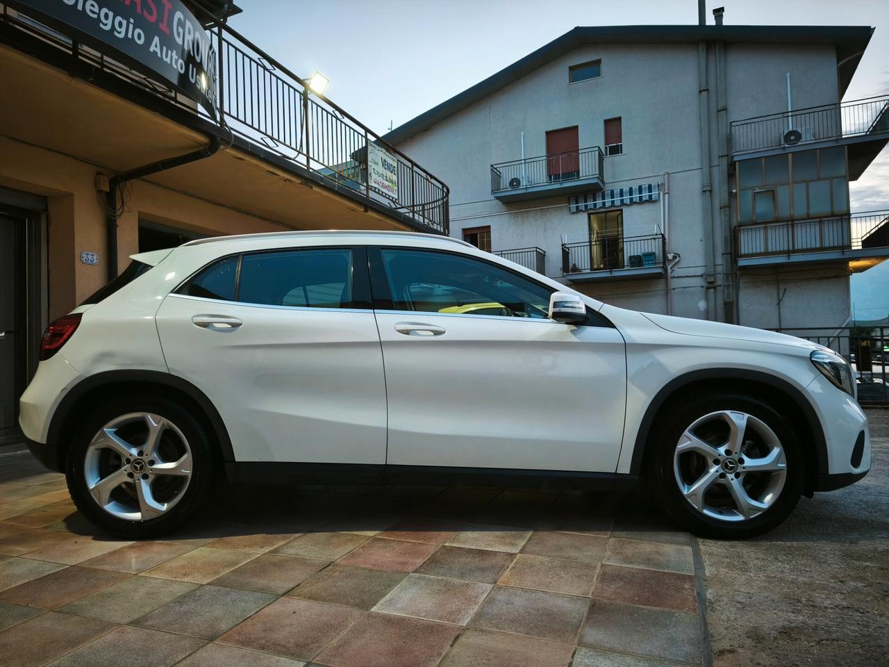 Mercedes GLA 200d Sport Petralia Villabate
