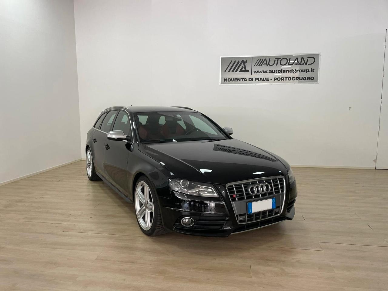 Audi A4 S4 3.0 V6 TFSI quattro S tronic