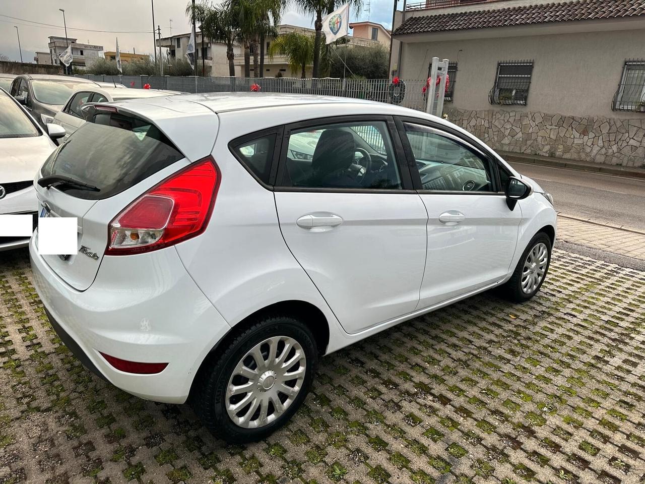 Ford Fiesta 1.4 5 porte Bz.- GPL Black & White Edition-03/2017