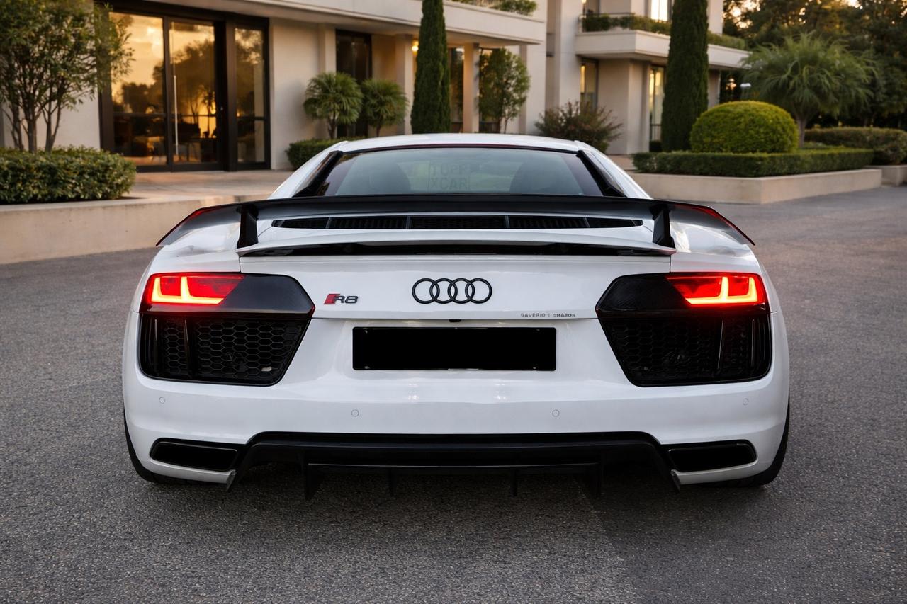 Audi R8 Coupé 5.2 FSI S-Tronic plus ACCETTO PERMUTE