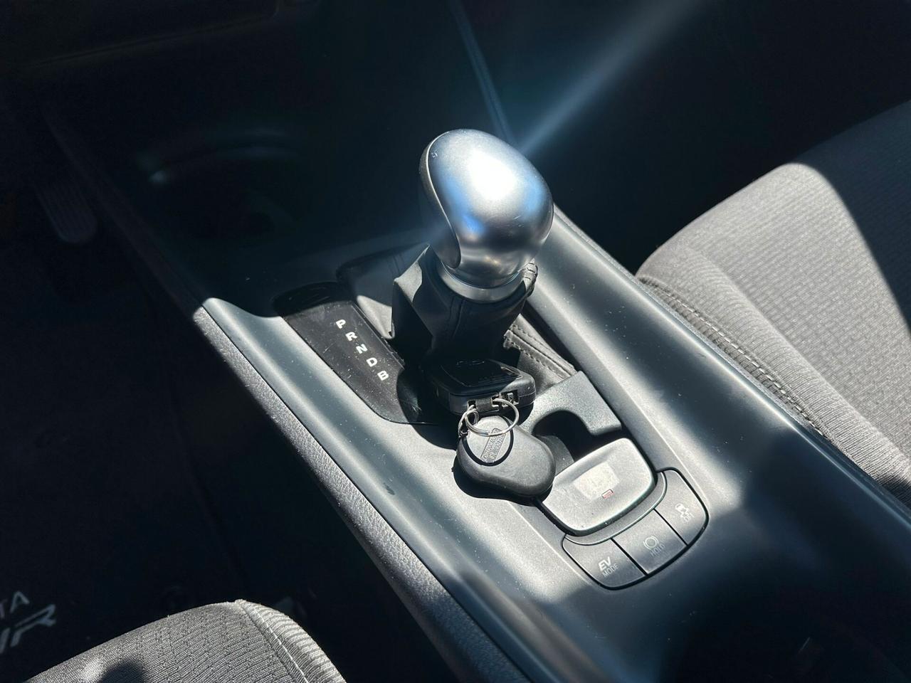 Toyota C-HR 1.8 Hybrid E-CVT Active