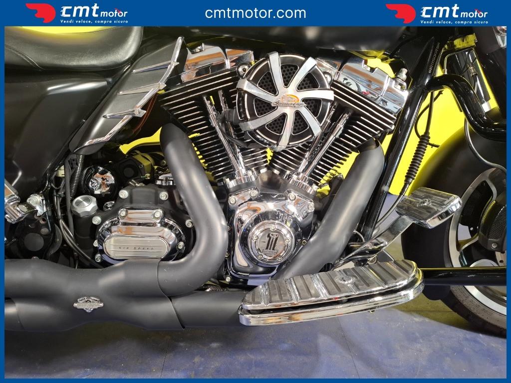 Harley-Davidson Touring - 2011