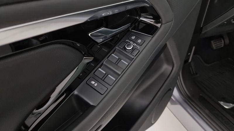 Land Rover Range Rover Evoque 2.0 I4 200 CV AWD Auto S