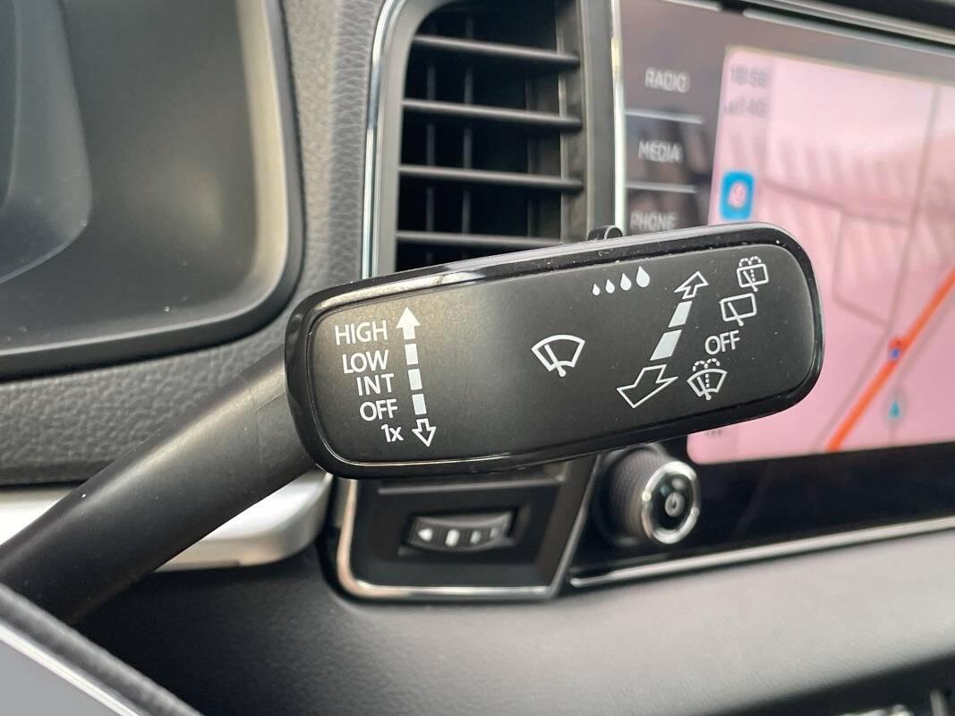 Skoda Karoq 2.0 tdi evo Executive 115cv AUTOMATICA E TELECAM