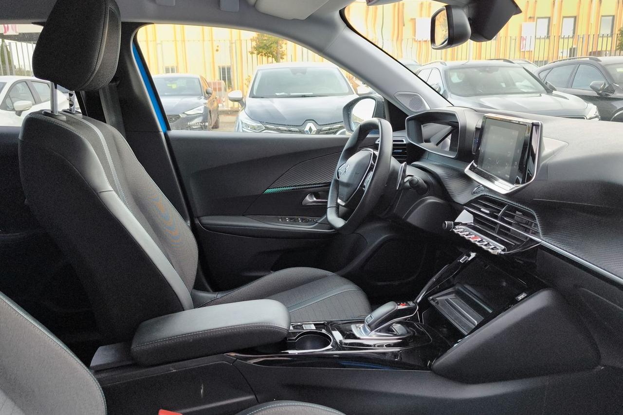 PEUGEOT 2008 1.2 puretech Allure Pack s&s 130cv eat8