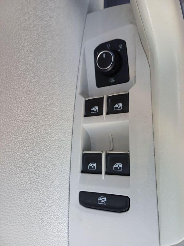 Volkswagen Polo Polo 5p 1.6 tdi 95cv DSG GARANZIA