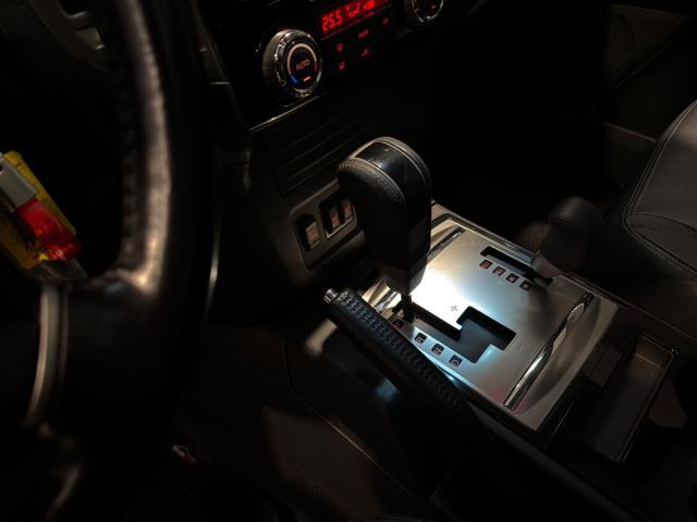 MITSUBISHI Pajero 3.2 DI-D 16V aut. 3p. Instyle DPF