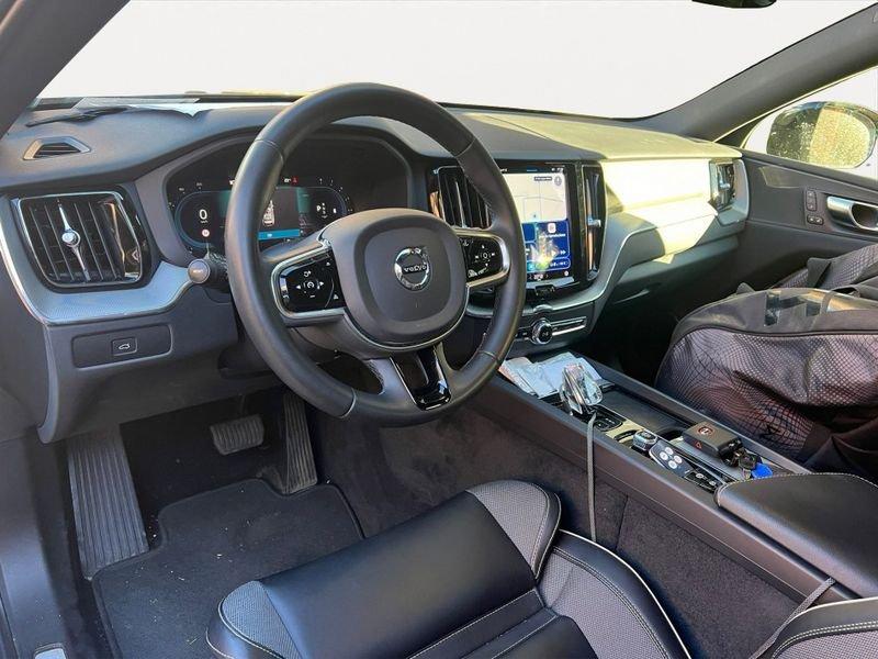 Volvo XC60 XC60 B4 automatico Plus Dark
