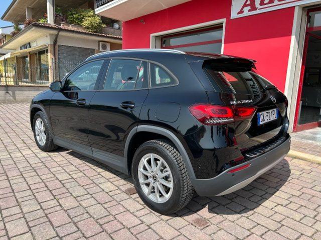MERCEDES-BENZ GLA 200 d Automatic Business Extra