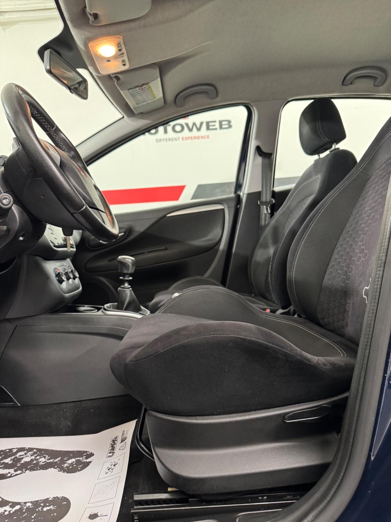 Fiat Punto 1.2 8V 5 porte Lounge*NEOPATENTATI*