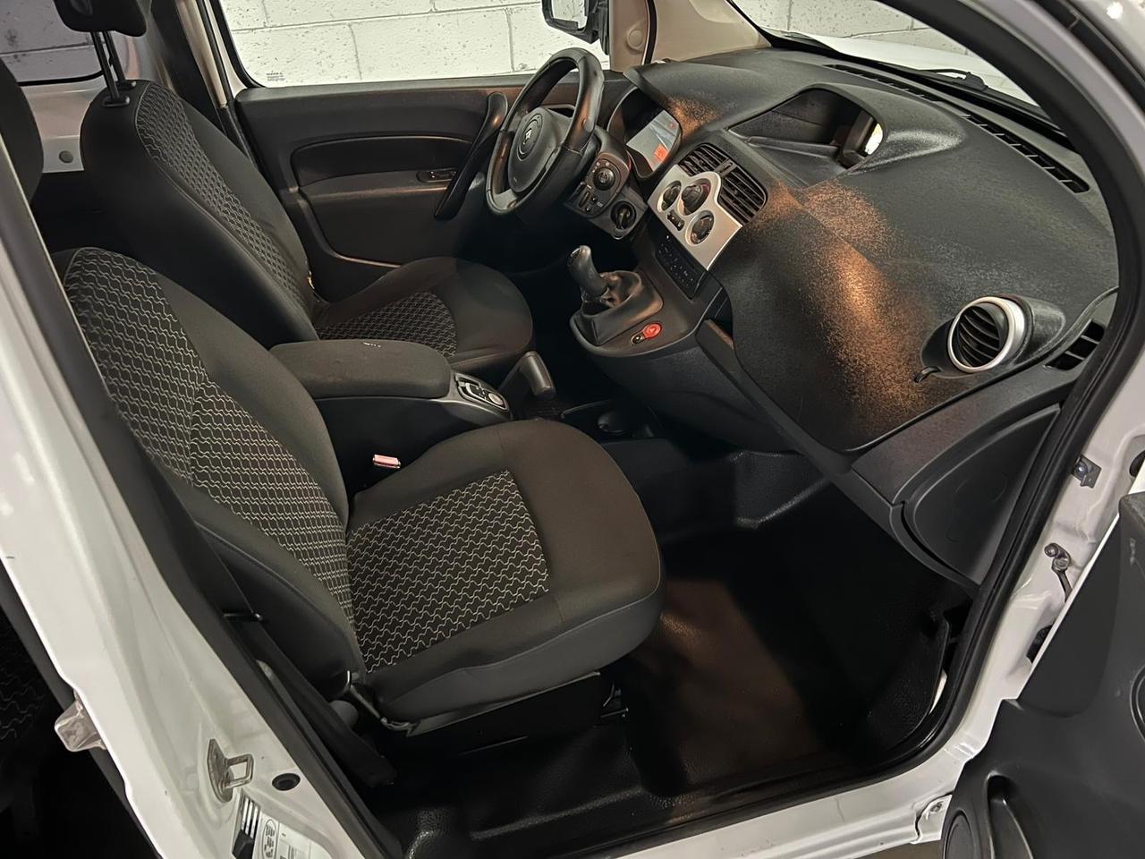 Renault Kangoo 1.5 dCi 85CV5p. Express Maxi Generique