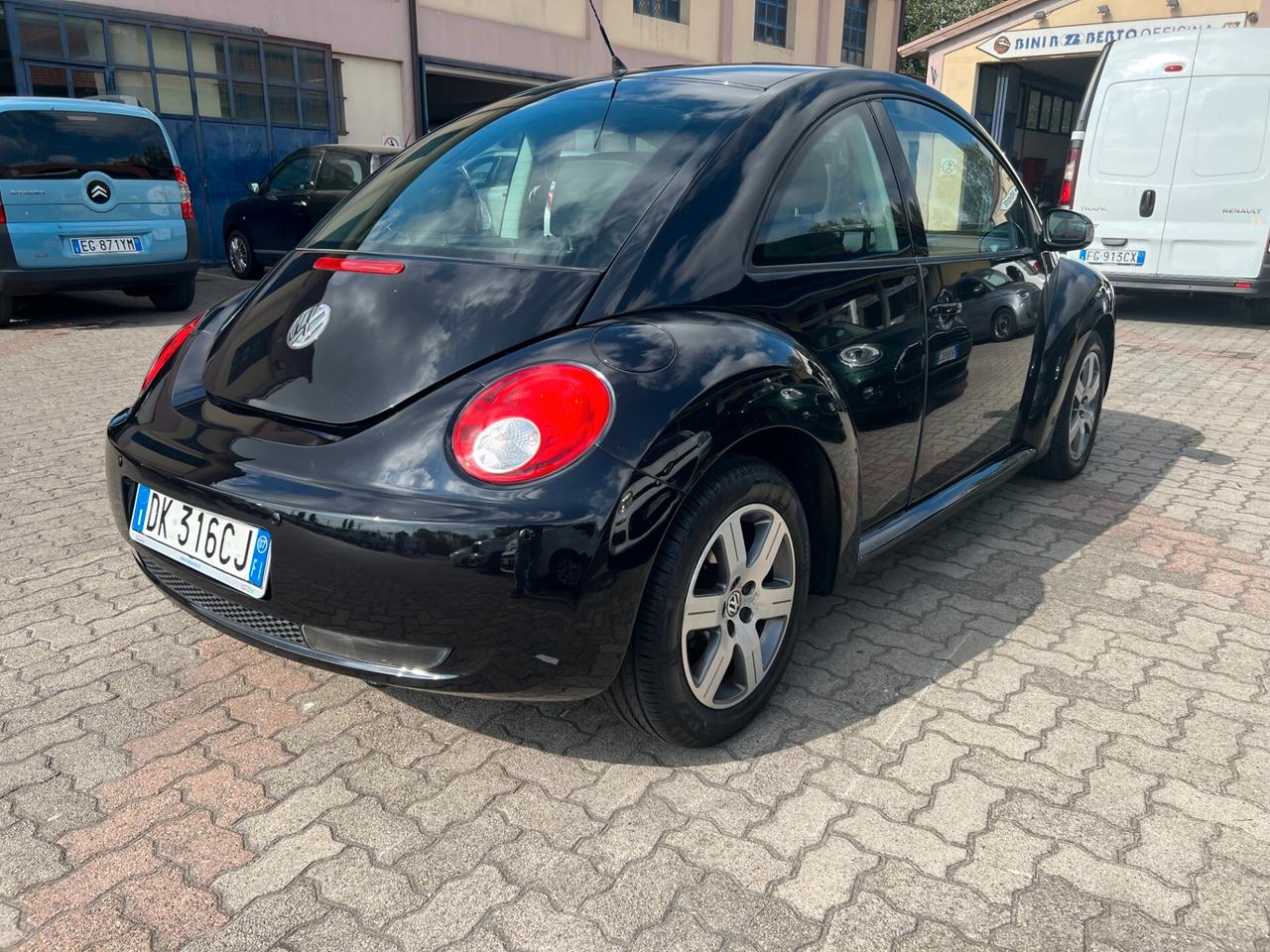 Volkswagen New Beetle 1.6