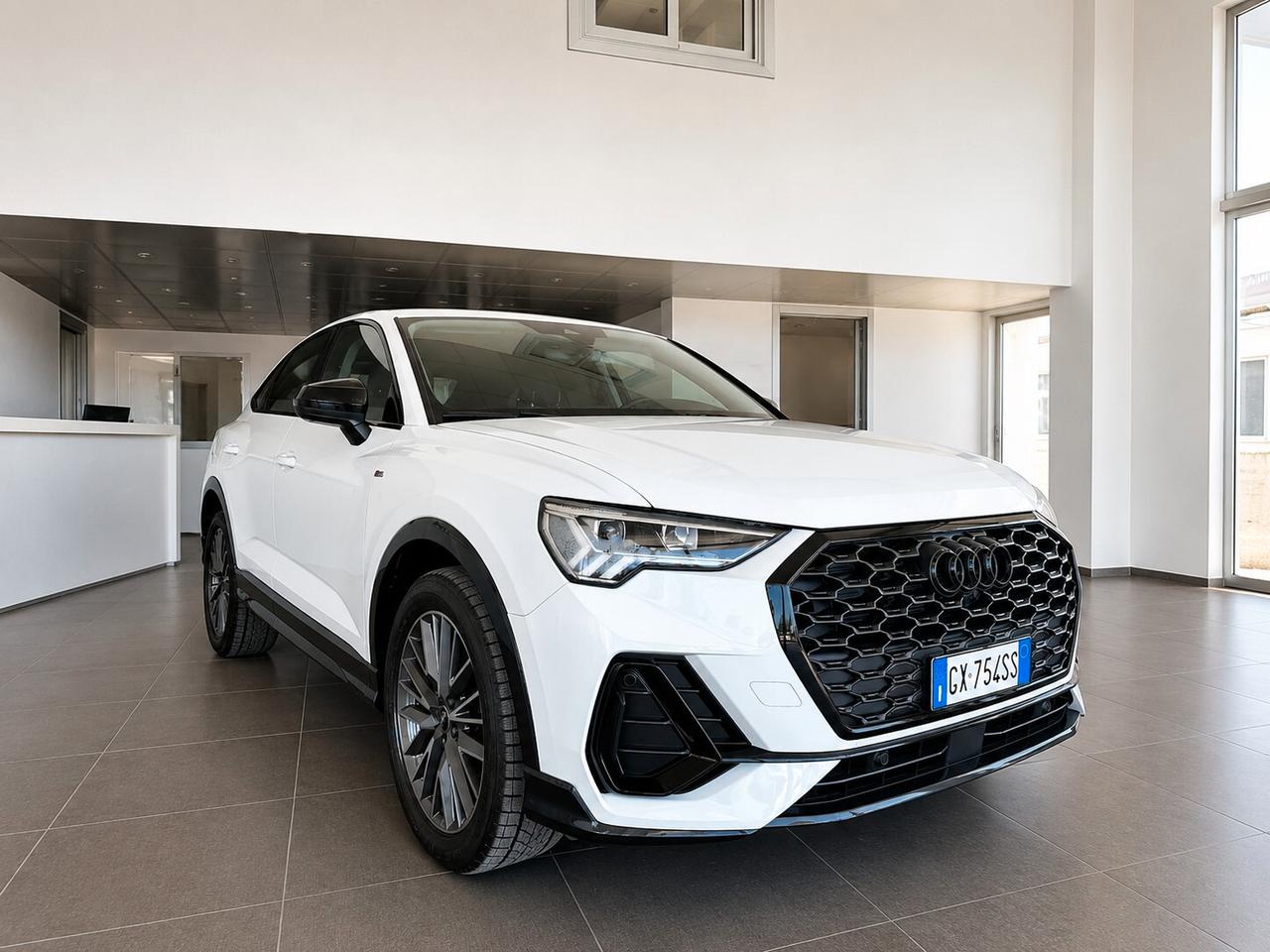 Audi Q3 SPB 35 TDI S tronic S-Line edition Black Line