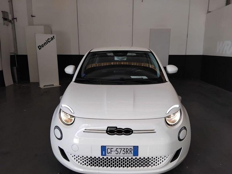FIAT 500 500e Berlina 42 kWh Passion