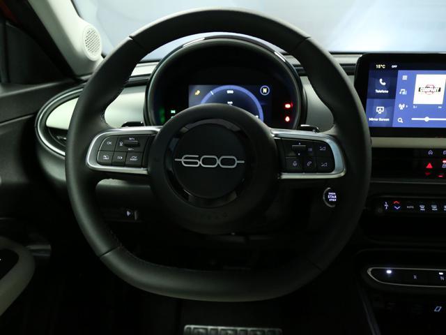 FIAT 600 Hybrid 110 CV DCT MHEV La Prima