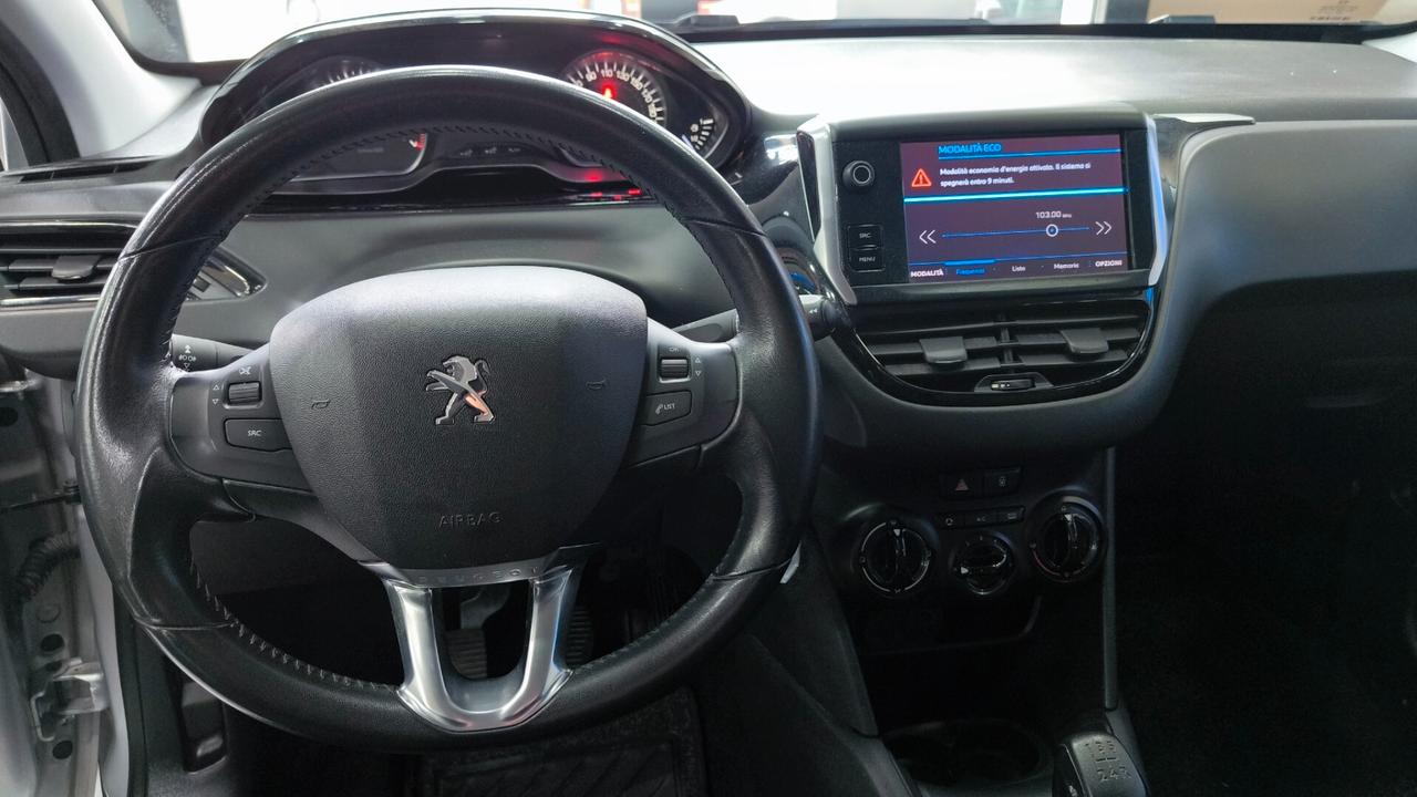 Peugeot 208 PureTech 82 5 porte Allure