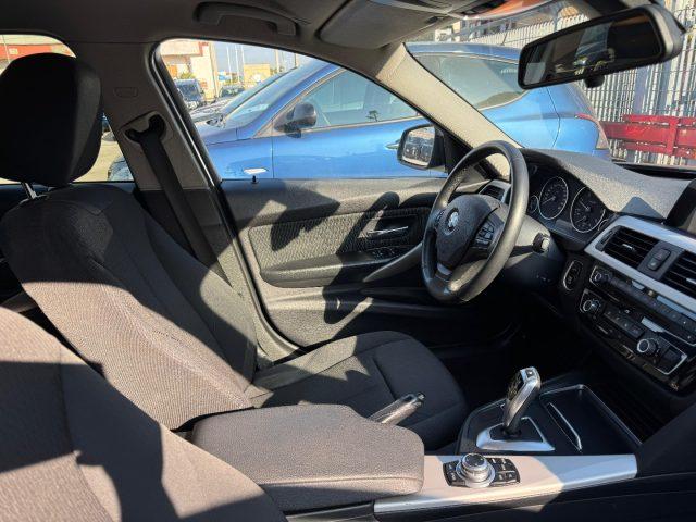 BMW 316 d Touring Luxury Automatica