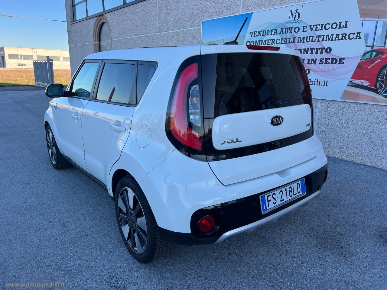 KIA Soul 1.6 CRDi DCT7 Limited AUTOMATICA ADATTA NEOPATENTATI