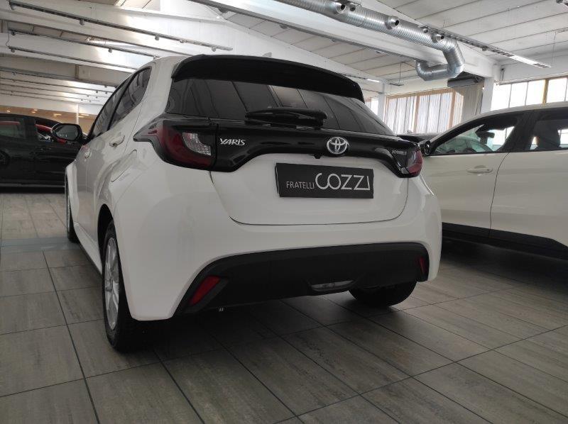 TOYOTA Yaris 4ª serie - Yaris 1.5 Hybrid 5 porte Active
