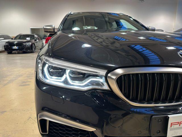 BMW M550 d xDrive Touring-Sedili Vent/Risc-Night Vision-IVA