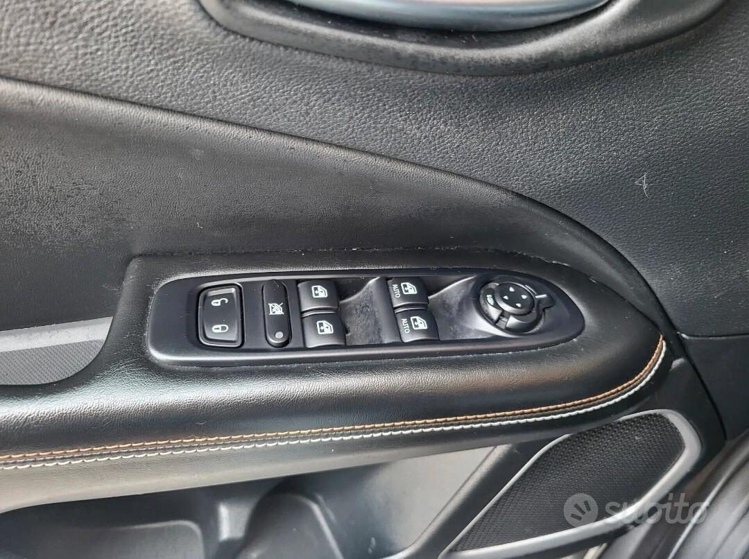 Jeep Compass 1.6 Multijet II 2WD Longitude + gancio traino