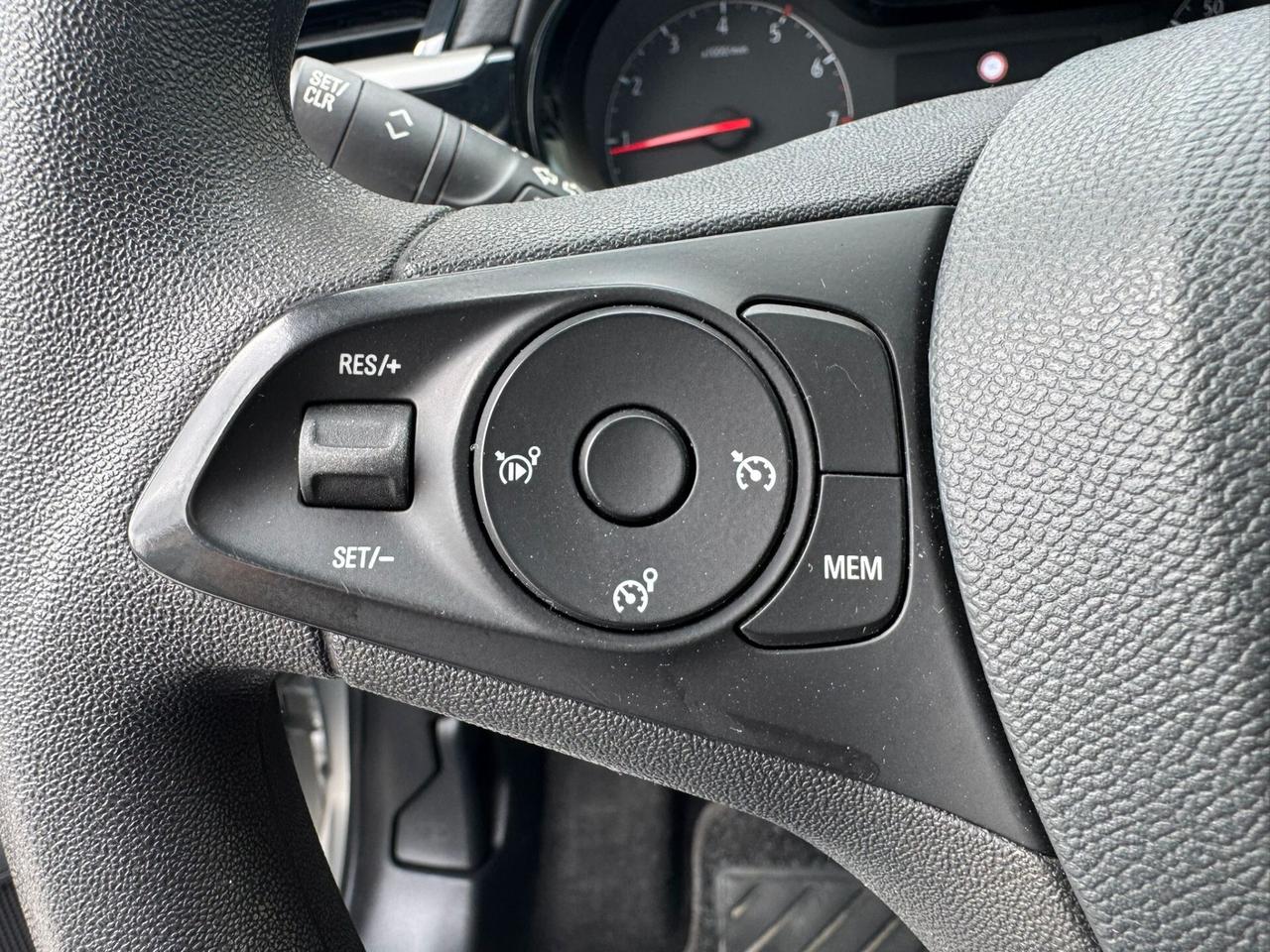 OPEL CORSA 1.5 BLUEHDI 100CV 2023 !!!