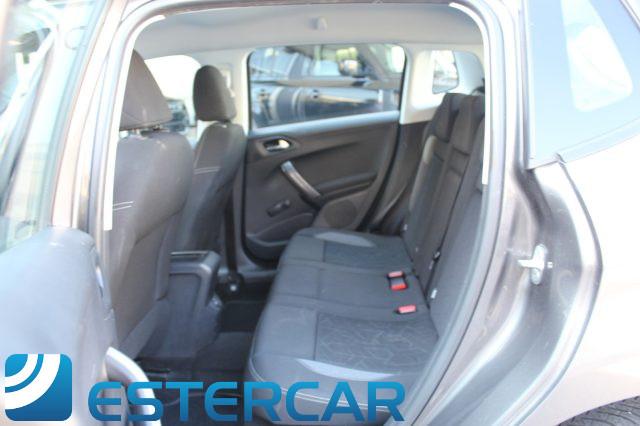PEUGEOT 2008 BlueHDi 100 Allure