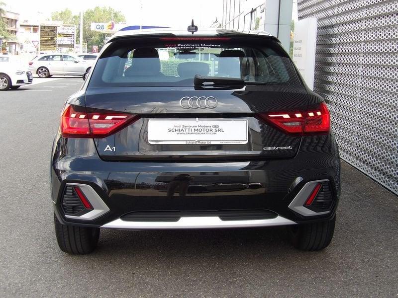 Audi A1 allstreet 25 TFSI Admired