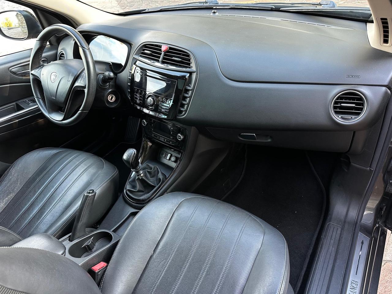 Lancia Delta 1.6 MJT DPF Silver tetto apr int pelle