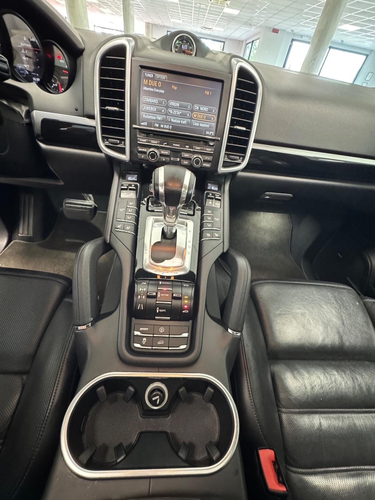 Porsche Cayenne 3.0 Diesel 250CV Platinum Edition