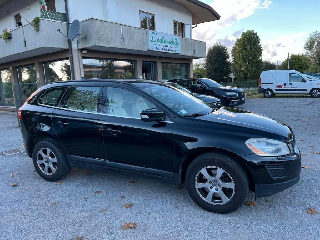 Volvo XC 60 XC60 D3 Geartronic Momentum