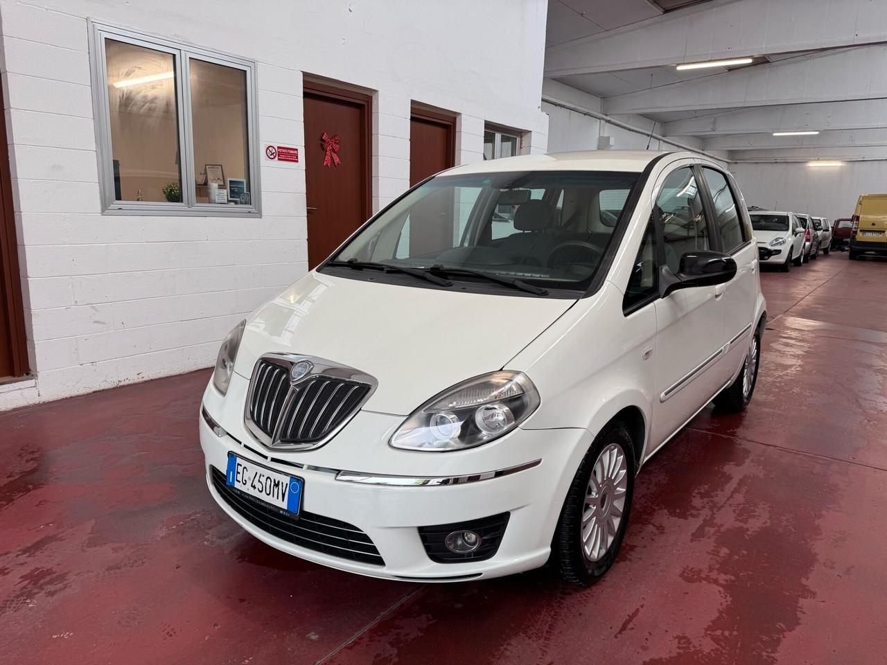 Lancia MUSA 1.4 16V DFN 5th Avenue