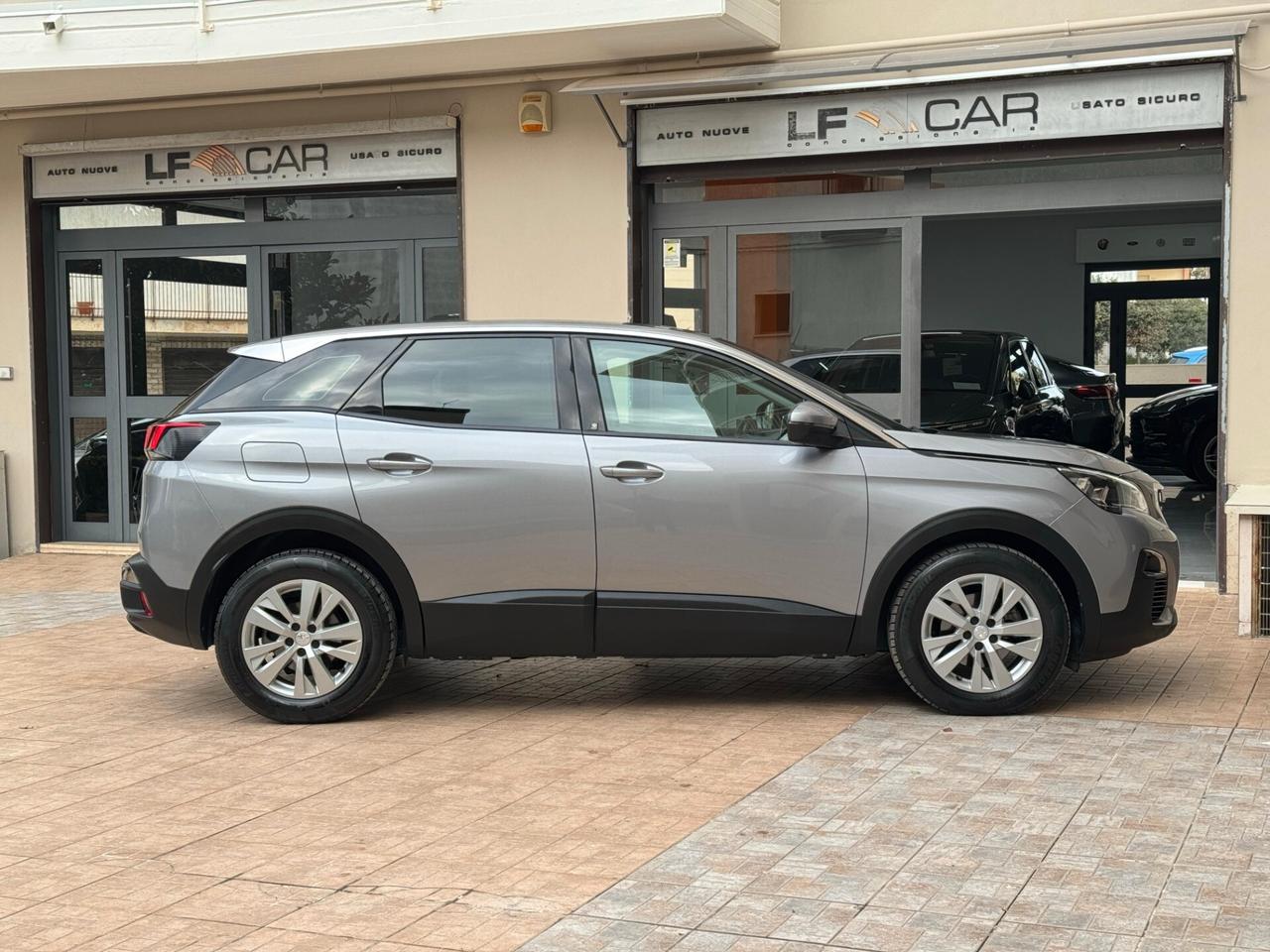 Peugeot 3008 1.5 BlueHDi 130 cv S&S EAT8 Active