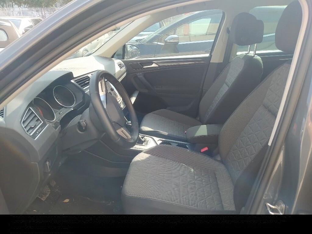 VOLKSWAGEN TIGUAN 2.0 TDI 150CV DSG SCR LIFE ( FARI LED - CLIMA TRIZONA - CRUISE - NAVI - APP CONNECT - PARK PILOT )
