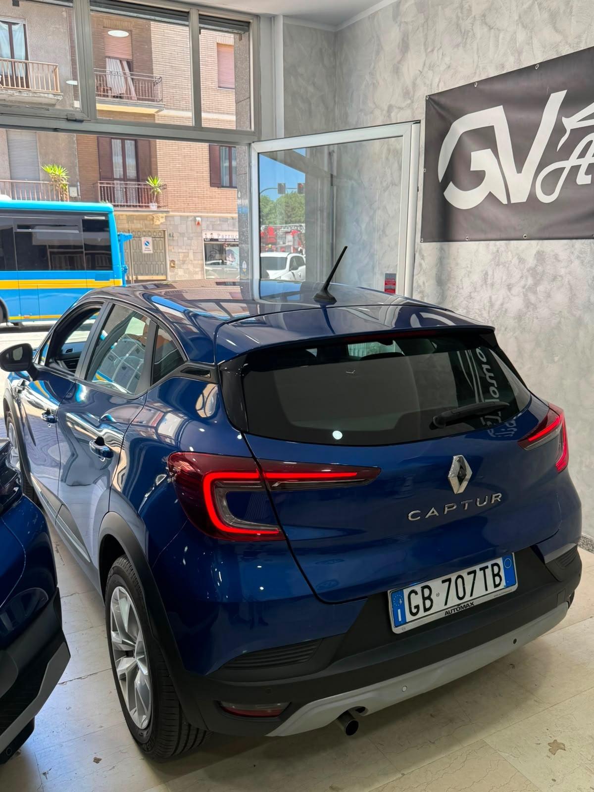 Renault Captur TCe 100 CV Intens