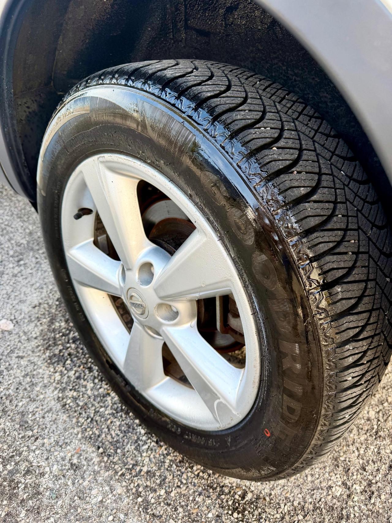 NISSAN QASHQAI 4X4 - TEKNA - GARANZIA