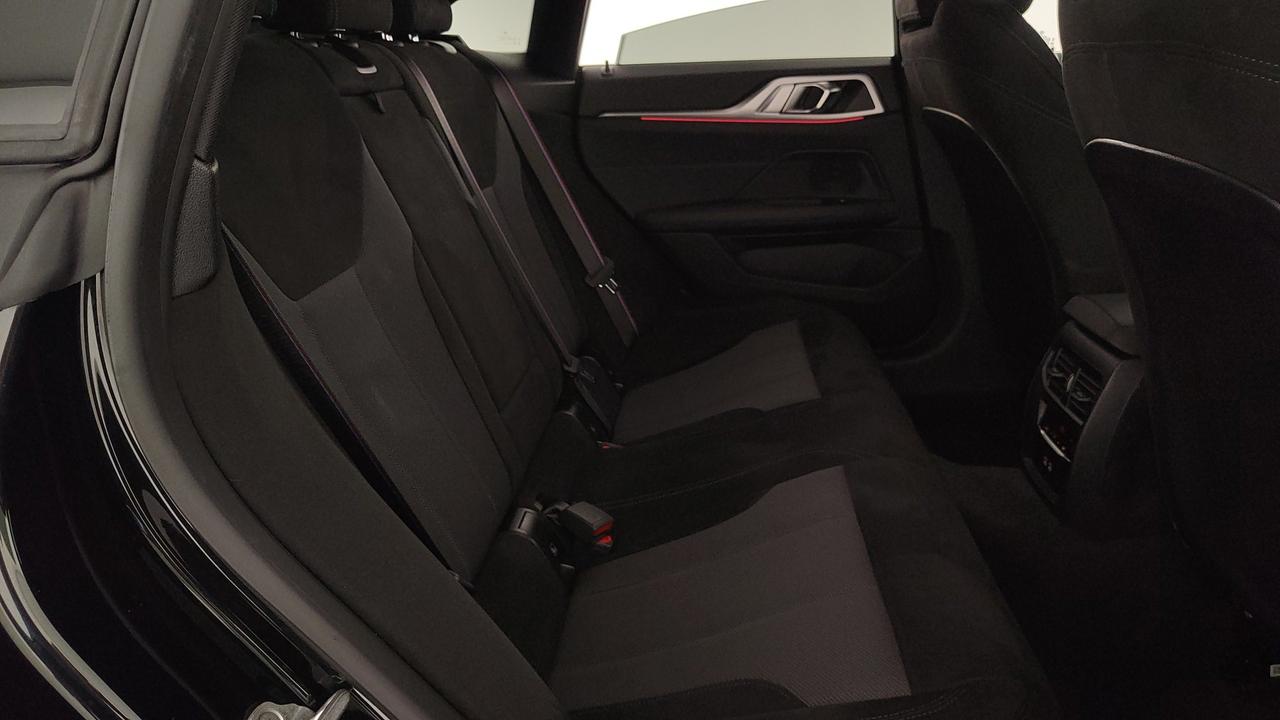 BMW Serie 4 G26 LCI 2024 Gran Coupe - 420d Gran Coupe mhev 48V xdrive MSport Pro auto