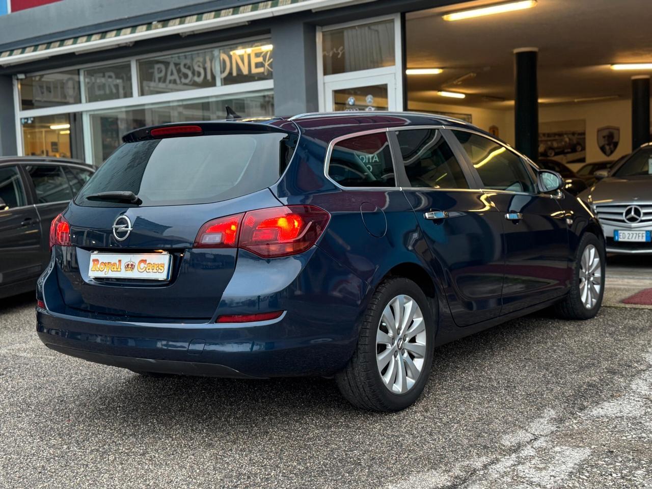 Opel Astra 1.7 CDTI 110CV Sports Tourer Cosmo