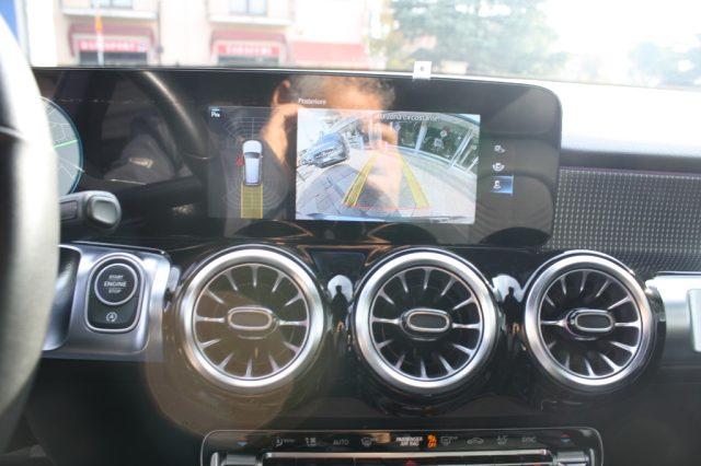 MERCEDES-BENZ GLB 180 d Automatic Business Extra